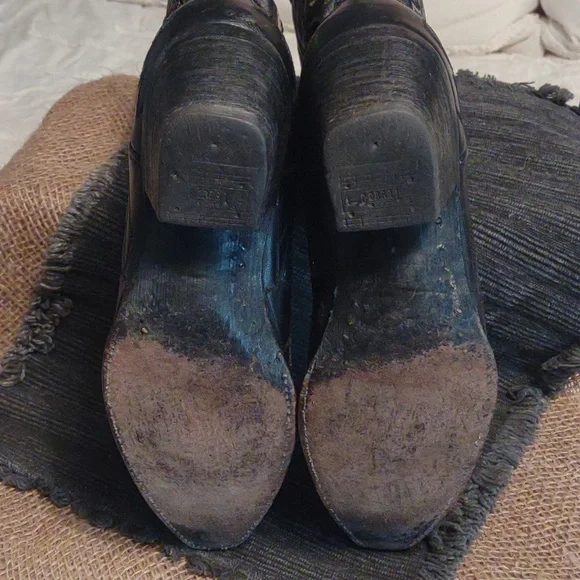 Embroidered Corral Firebird Western Boots - Black and Gray - Picture 3 of 8